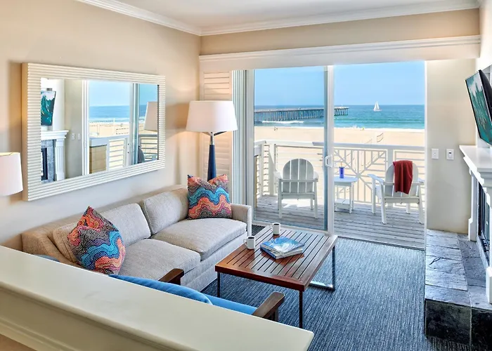 Beach House At Hermosa Beach